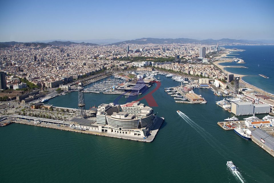 Cảng Barcelona
