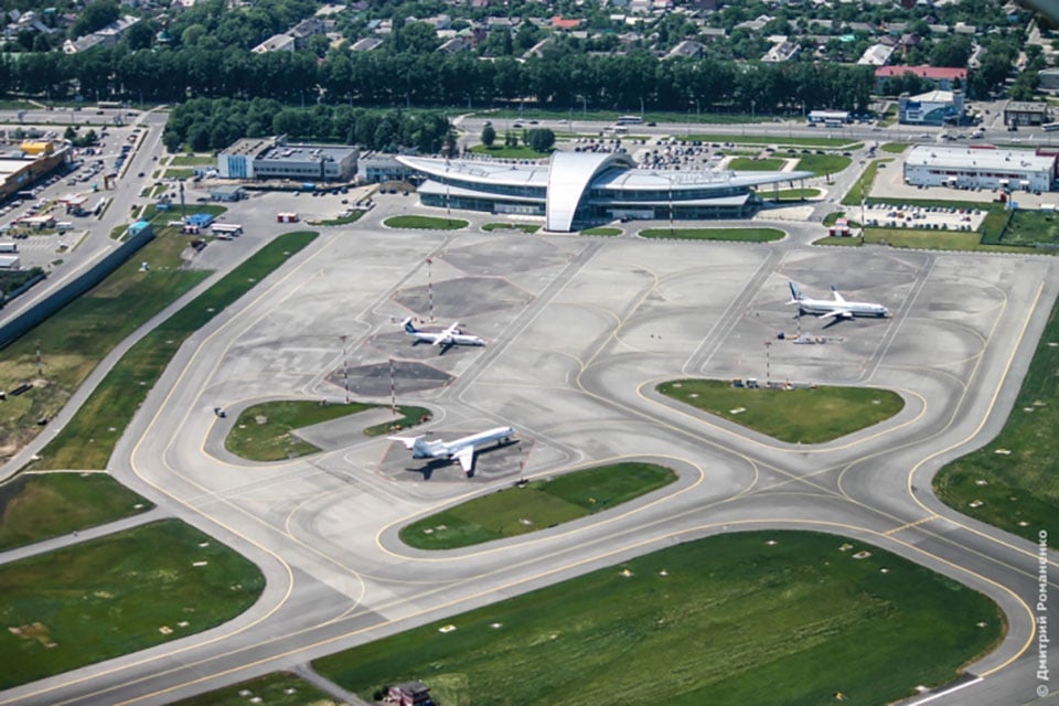 Góc chụp sân bay vận chuyển hàng không Belgorod của nga