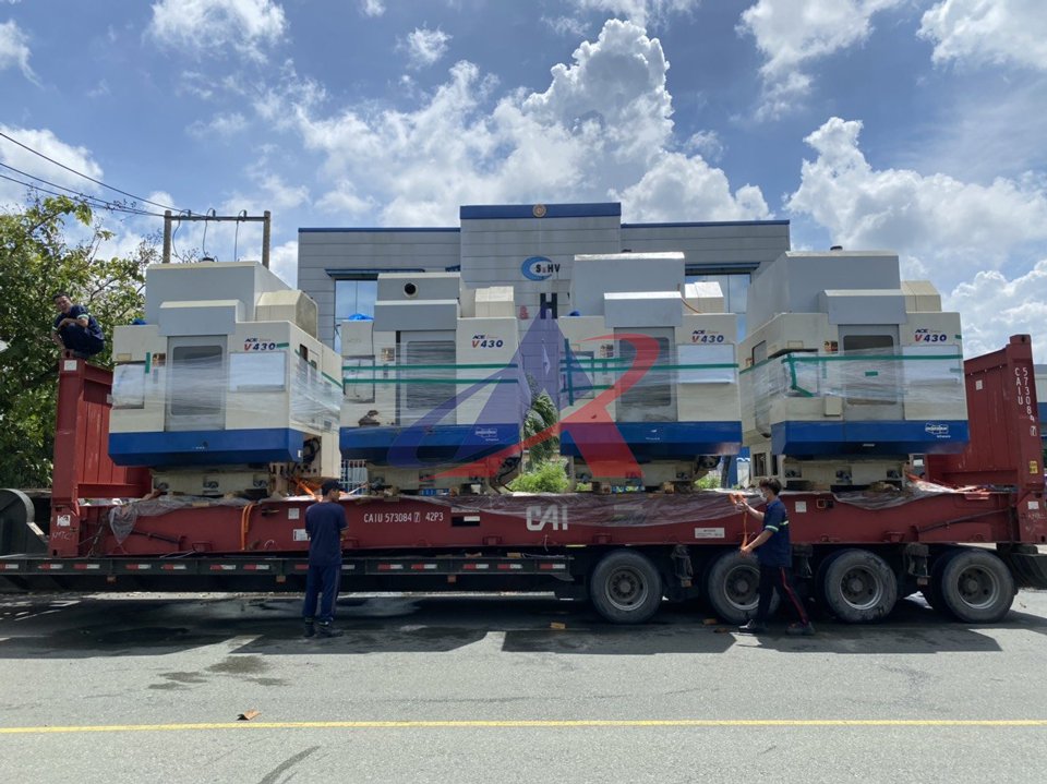 Hàng máy móc nhập khẩu từ cảng Olso sang Việt Nam