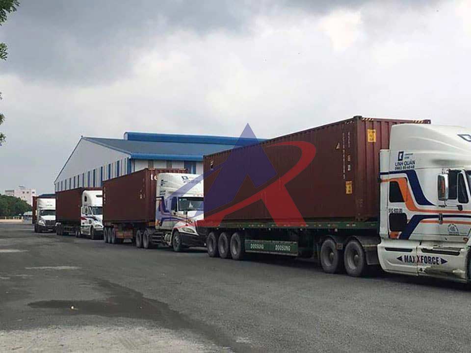 Hàng hóa nhập khẩu về cảng Bandar Abbas Iran