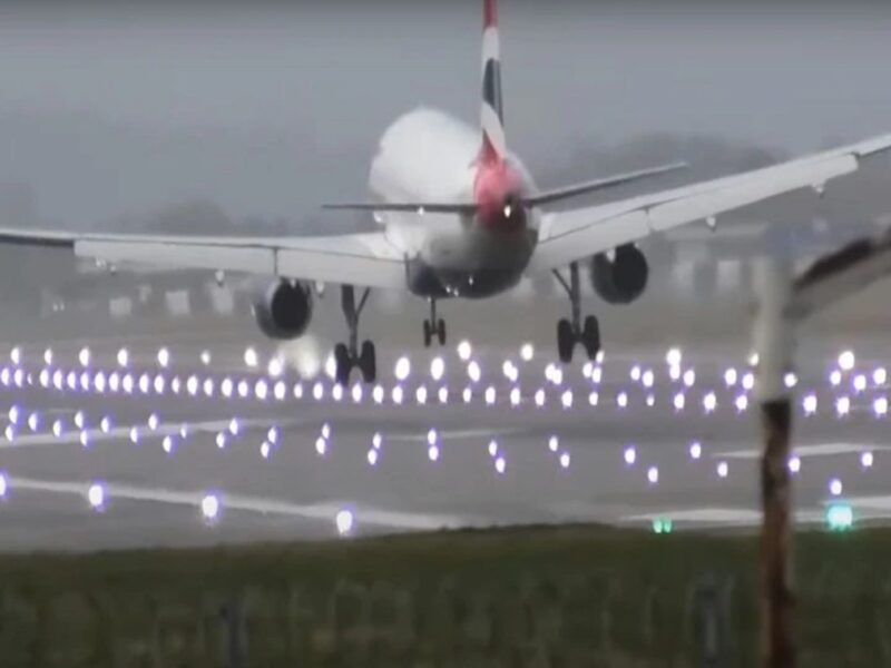 Sân bay ở khu vực Nam Âu 1 Vận chuyển hành khách và hàng hóa tới sân bay ở Nam Âu