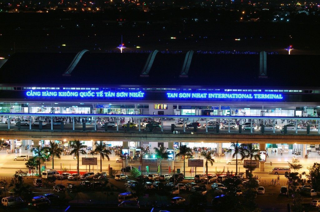 Cảng hàng không quốc tế Tân Sơn Nhất (SGN)