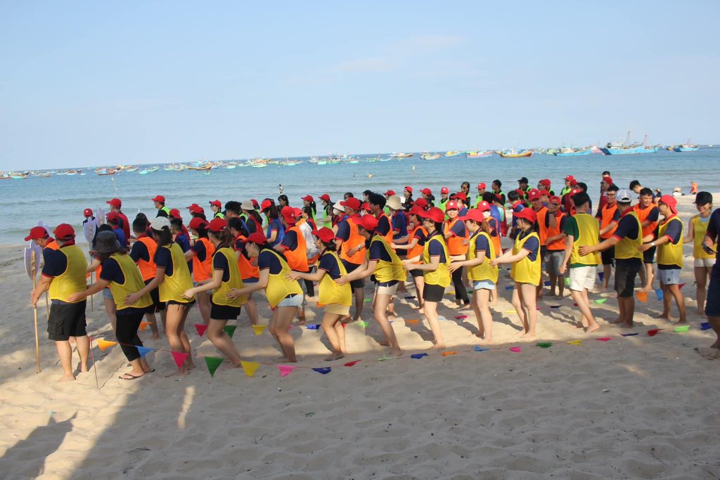 Tuyển Nhân Viên Chứng Từ Giao Nhận Khai Báo Hải Quan - Cty Vận Tải An Pha 3 Tổ chức du lịch hằng năm kết nối các bộ phận khác với nhân viên chứng từ