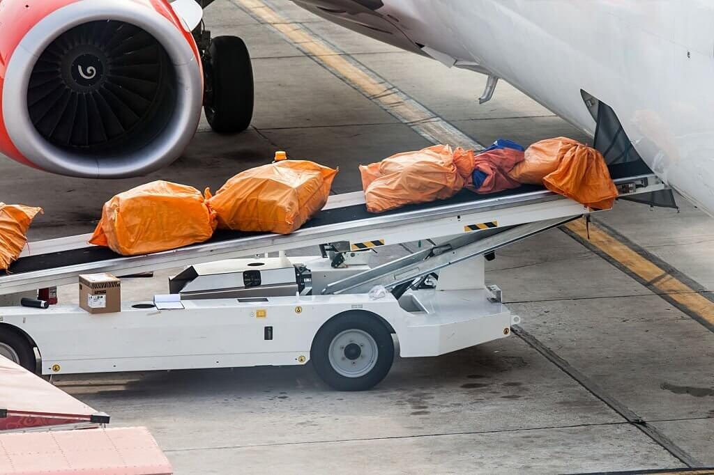 An Pha nhận vận chuyển đi nước ngoài từ đơn hàng nhỏ, lẻ đến hàng nặng, cồng kềnh đảm bảo an toàn, giá rẻ
