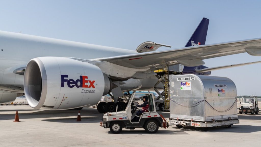 An Pha nhận Dịch vụ chuyển phát nhanh quốc tế FedEx hỗ trợ nhiều loại hàng hóa.