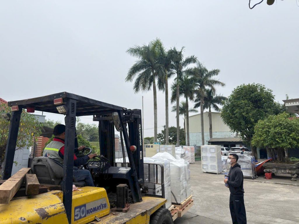 An Pha đã hoàn thành thủ tục nhập khẩu máy móc cũ cho Doanh Nghiệp