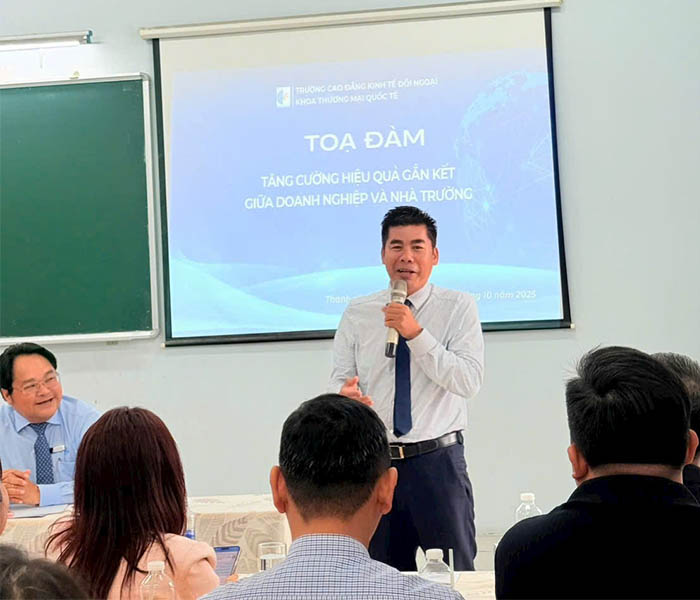 Chia sẽ câu chuyện khởi nghiệp tại trường Cao Đẳng Kinh Tế Đối Ngoại