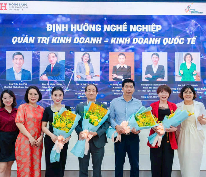 Một buổi workshop cảm xúc tại Đại Học Hồng Bàng