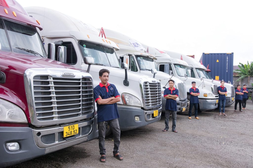 Đội ngũ lái xe container chuyên nghiệp của Vận Tải An Pha