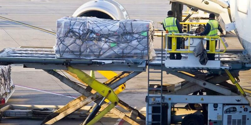 Dịch Vụ Chuyển Phát Nhanh Đi Châu Âu (EU): Thủ Tục VAT & Quy Định Mới 2026